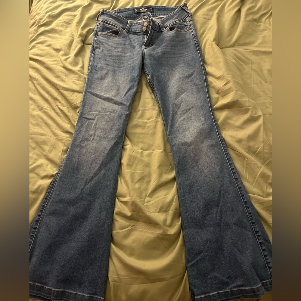 hollister plain flared tight jeans size 28